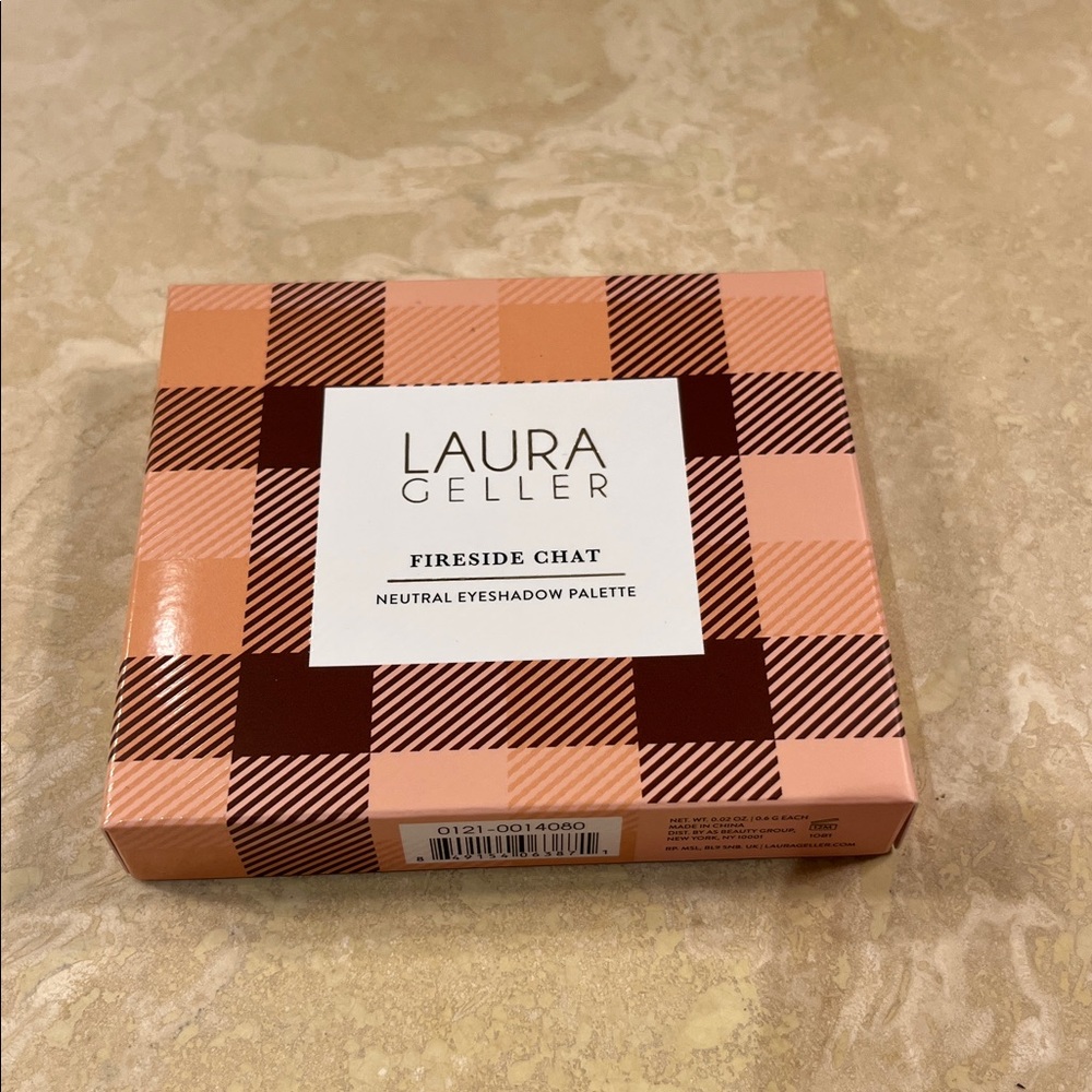 Laura Geller Fireside Chat Neutral Eye Shadow
Palette 6 Warm Toasty Shades. NWT